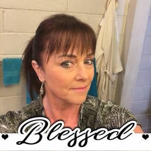 Meet your Posher, Debbie